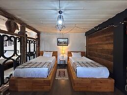 Hnameni Bovadzor Lodge