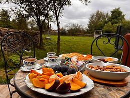 Hnameni Bovadzor Lodge