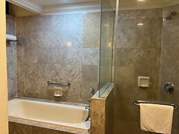 Lexus Grand Suite at Times Square KL