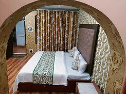 New Kashmir Hill Town