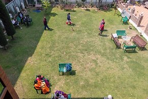 New Kashmir Hill Town