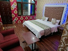 New Kashmir Hill Town