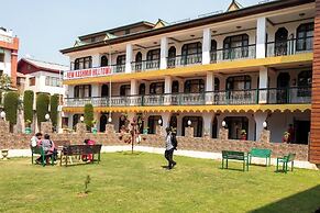 New Kashmir Hill Town