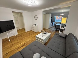 KC Hostings - Prestige Apartments