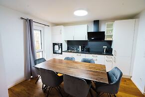 KC Hostings - Prestige Apartments