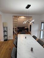 KC Hostings - Prestige Apartments