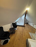KC Hostings - Prestige Apartments