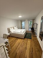 KC Hostings - Prestige Apartments