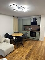 KC Hostings - Prestige Apartments