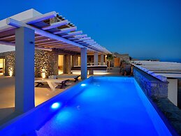 Kounoupas Complex by Mykonos Rocks