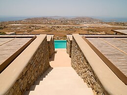 Kounoupas Complex by Mykonos Rocks