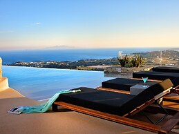 Kounoupas Complex by Mykonos Rocks