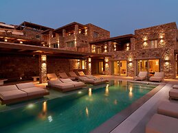 Kounoupas Complex by Mykonos Rocks