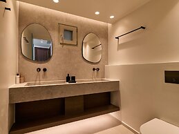 Kounoupas Complex by Mykonos Rocks