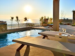 Kounoupas Complex by Mykonos Rocks