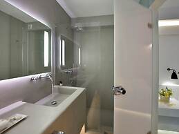 Kounoupas Complex by Mykonos Rocks