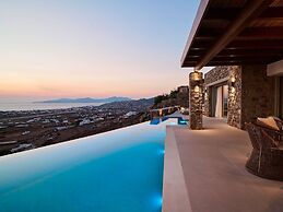 Kounoupas Complex by Mykonos Rocks