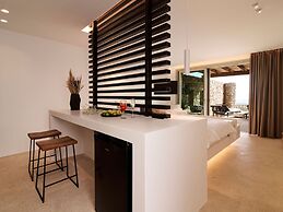 Kounoupas Complex by Mykonos Rocks