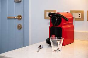 Xuru Downtown Studios