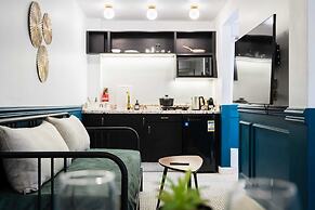 Xuru Downtown Studios