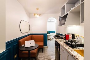 Xuru Downtown Studios