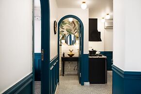 Xuru Downtown Studios