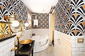 Xuru Downtown Studios