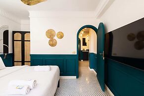 Xuru Downtown Studios