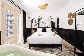 Xuru Downtown Studios