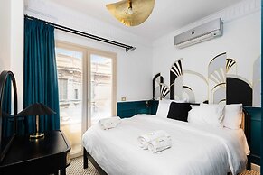 Xuru Downtown Studios