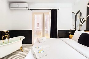 Xuru Downtown Studios