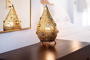 Xuru Downtown Studios