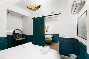 Xuru Downtown Studios