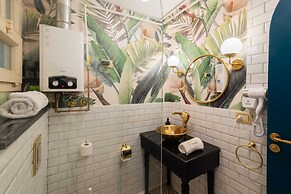 Xuru Downtown Studios