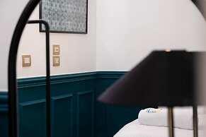 Xuru Downtown Studios