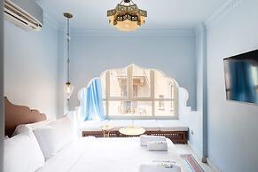 Xuru Downtown Studios