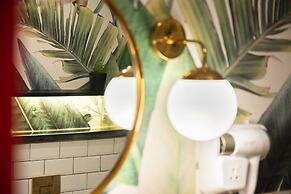 Xuru Downtown Studios