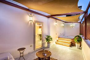 Xuru Downtown Studios