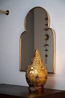 Xuru Downtown Studios