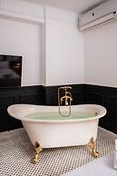 Xuru Downtown Studios