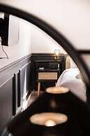 Xuru Downtown Studios