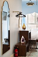 Xuru Downtown Studios