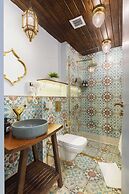 Xuru Downtown Studios