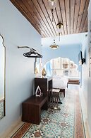 Xuru Downtown Studios