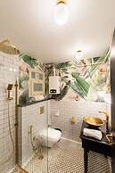 Xuru Downtown Studios