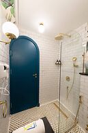 Xuru Downtown Studios