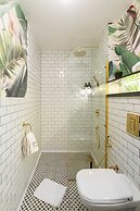 Xuru Downtown Studios