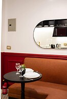 Xuru Downtown Studios