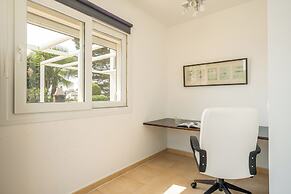 Spacious 3BR Villa with pool and views