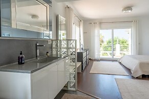 Spacious 3BR Villa with pool and views